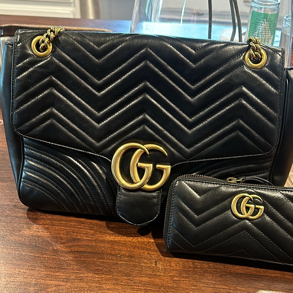 Gucci Black Matelassé Large GG Marmont Shoulder Bag